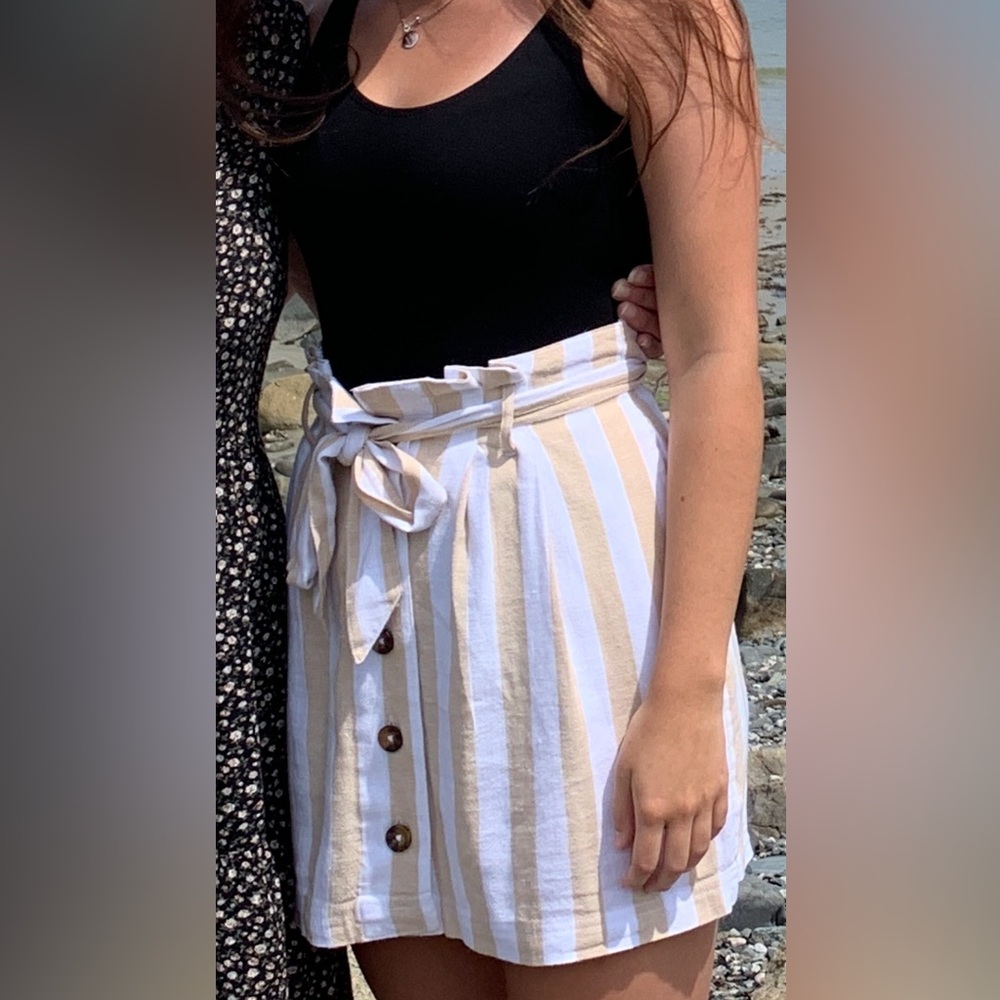 Hollister Yellow and Cream Striped Tie Front Mini Skirt